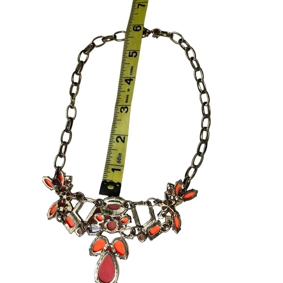 J Crew Statement Bib Necklace Orange Coral Gold Tone Rhinestone Stone - Picture 8 of 8